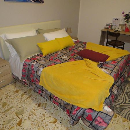 B & B Leti Battipaglia Eksteriør bilde