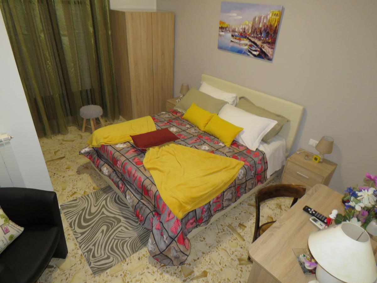 B & B Leti Battipaglia Eksteriør bilde