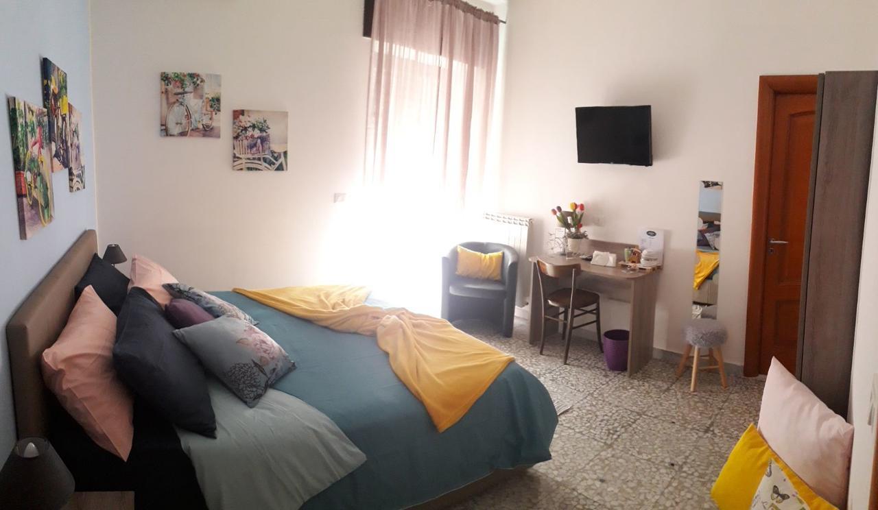 B & B Leti Battipaglia Eksteriør bilde