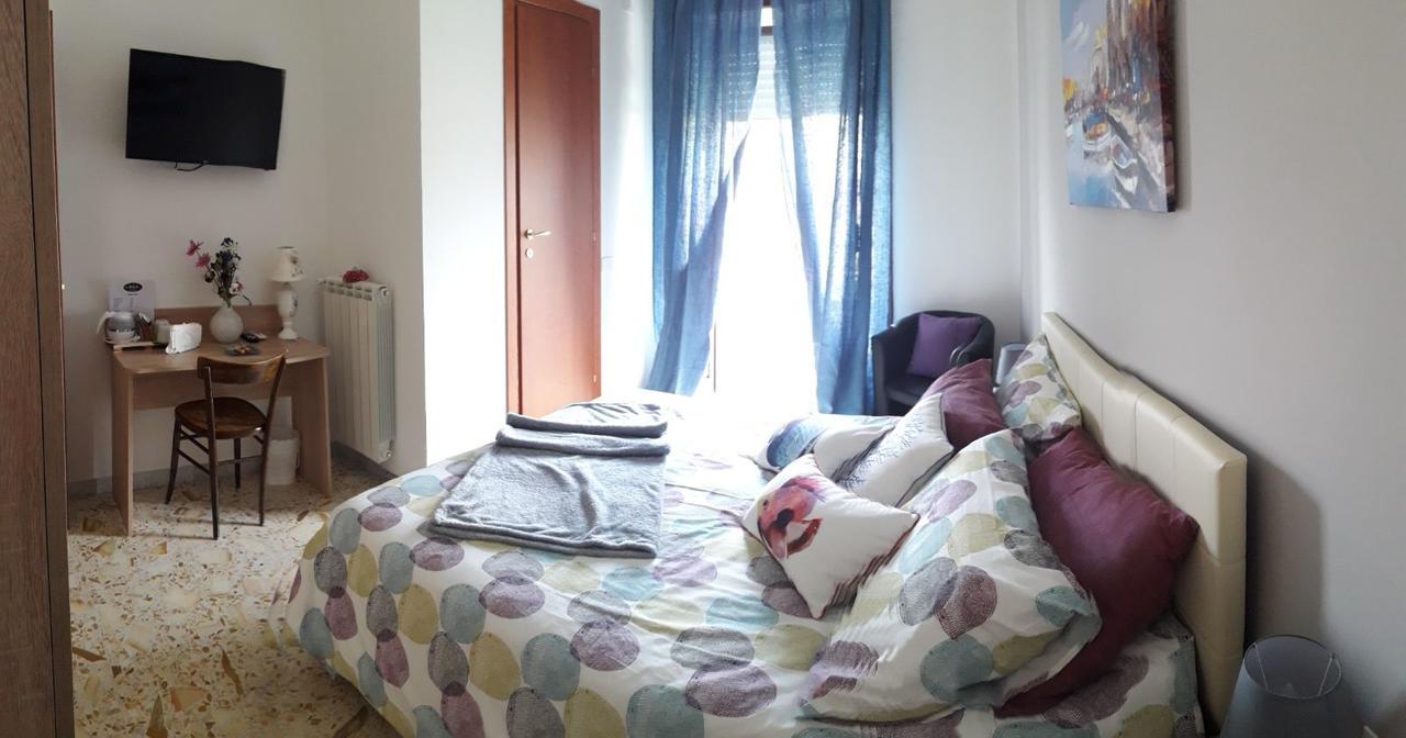 B & B Leti Battipaglia Eksteriør bilde